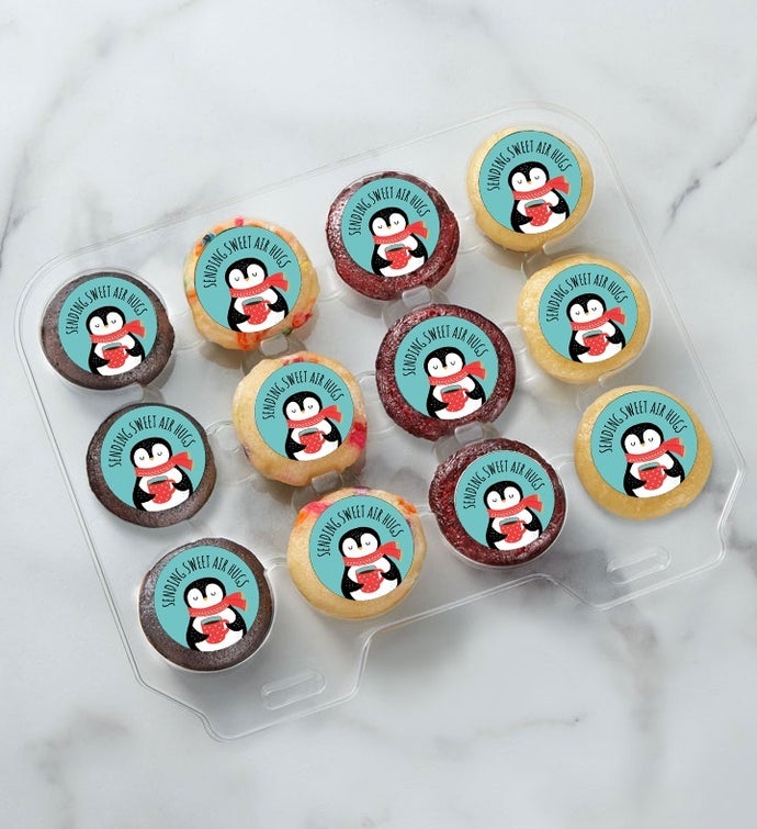 12-24 Mini Sweet Penguin Air Hugs Cupcakes